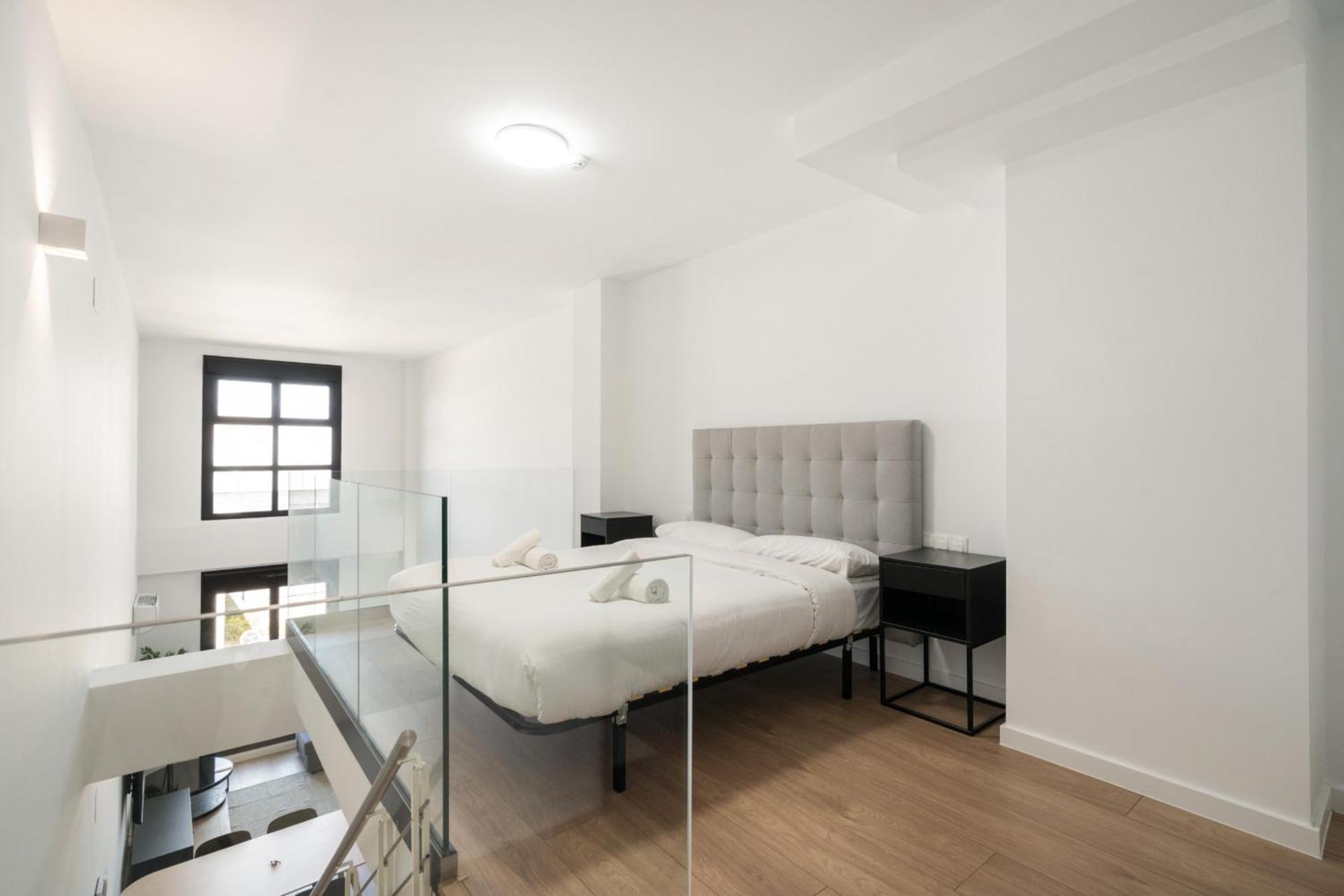 Apartamentos Reformados Con Garajes Incluido Сан-Себастиан-де-лос-Рейес Экстерьер фото